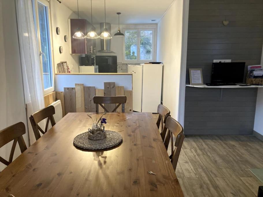 Appartement Rebouc Heches Exteriör bild