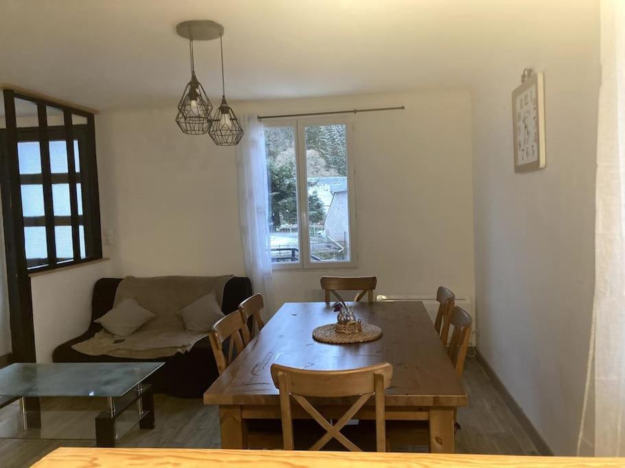 Appartement Rebouc Heches Exteriör bild